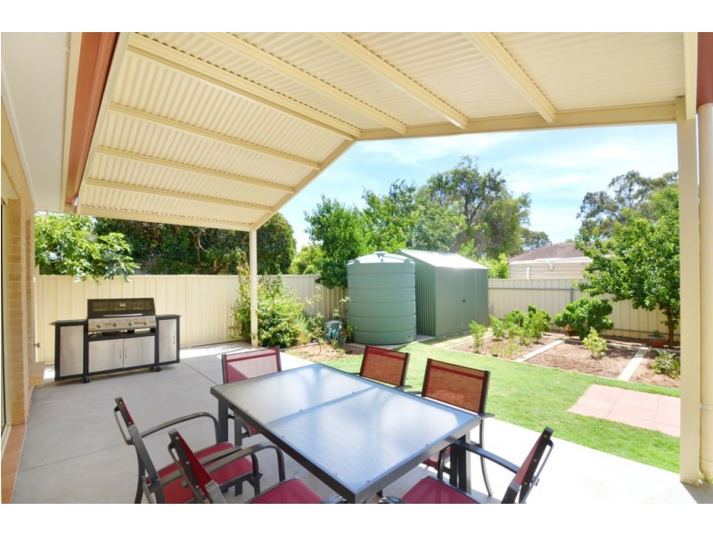 2a Rathlin Avenue, Marion SA 5043