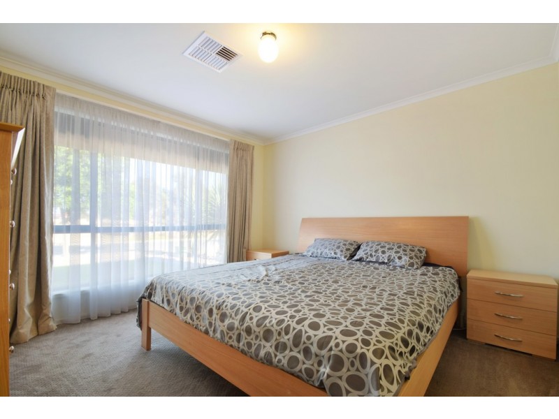 9 Flagpole Road, Seaford Meadows SA 5169