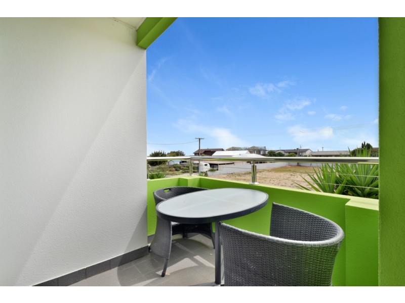 18 Harvey Crescent, Aldinga Beach SA 5173