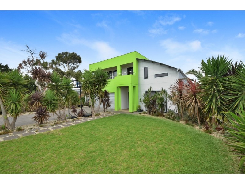 18 Harvey Crescent, Aldinga Beach SA 5173