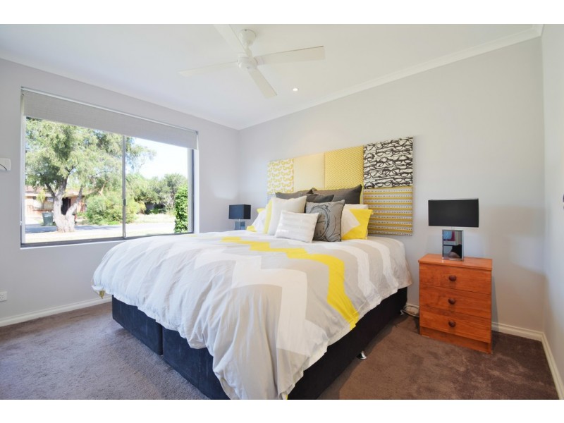 2 Abebe Court, Morphett Vale SA 5162