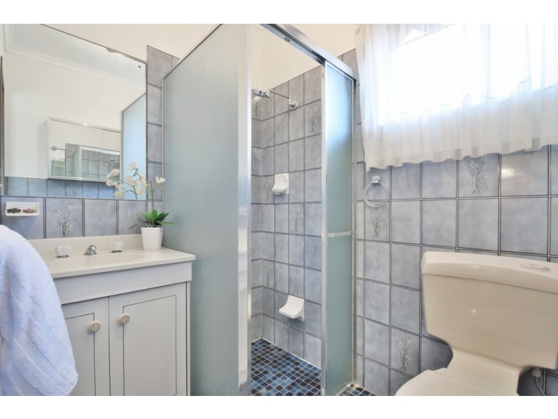 6 Masters Court, Marion SA 5043