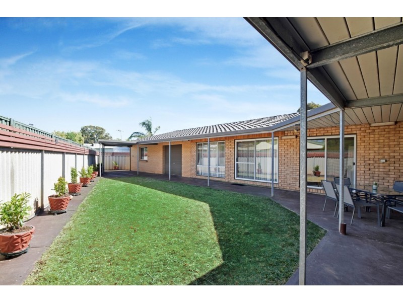 6 Masters Court, Marion SA 5043