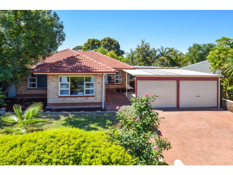 1 Emerald Road, Morphett Vale SA 5162