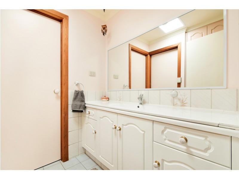 35 Butterworth Road, Aldinga Beach SA 5173