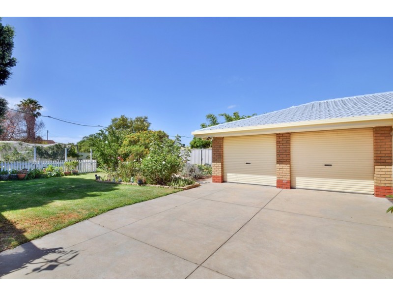 35 Butterworth Road, Aldinga Beach SA 5173