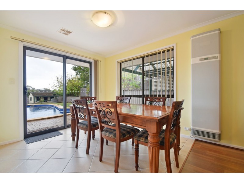 13 Caspian Court, Woodcroft SA 5162