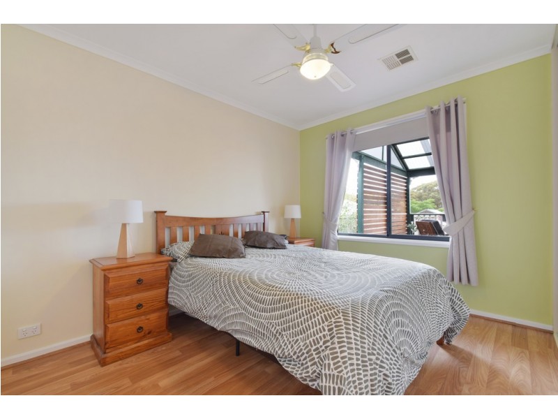 13 Caspian Court, Woodcroft SA 5162
