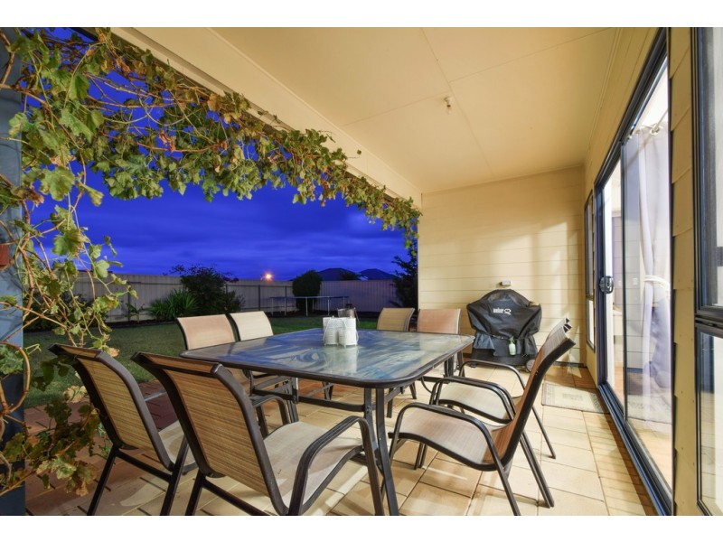 27 Seashore Avenue, Sellicks Beach SA 5174