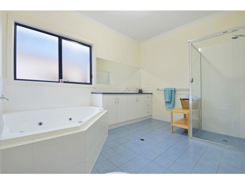 27 Seashore Avenue, Sellicks Beach SA 5174