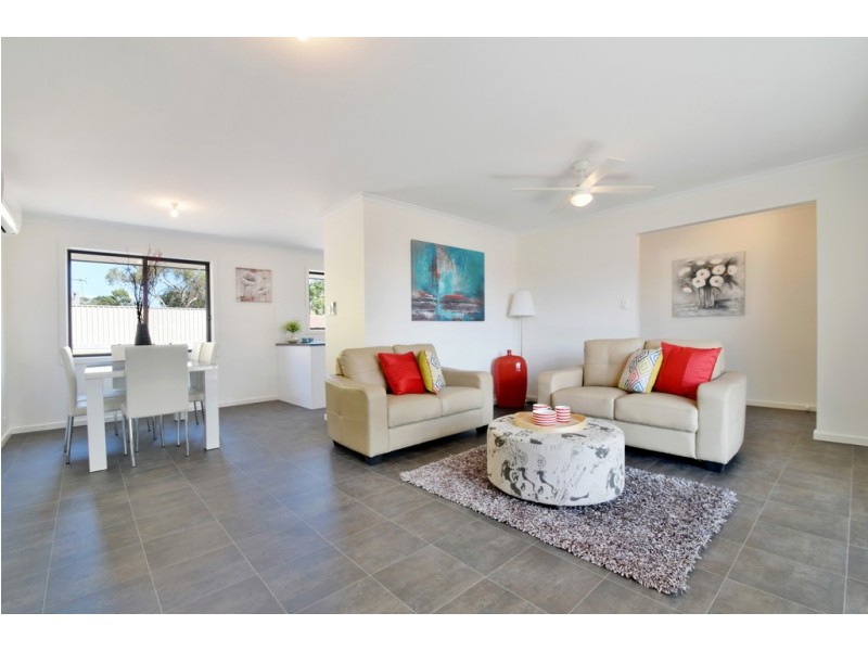 8 Windebanks Road, Happy Valley SA 5159