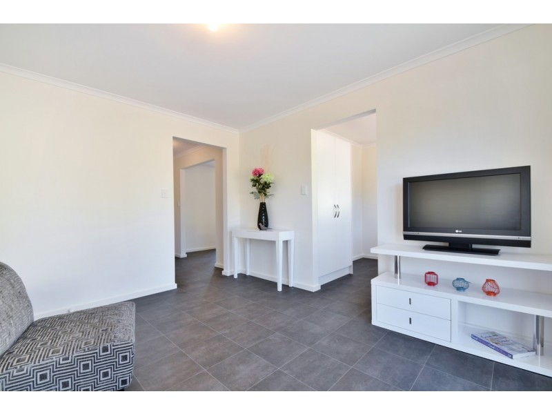 8 Windebanks Road, Happy Valley SA 5159