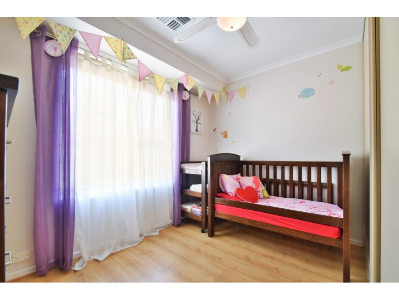 12 McCormack Crescent, Woodcroft SA 5162