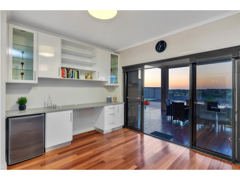 14 Corrimal Avenue, Noarlunga Downs SA 5168