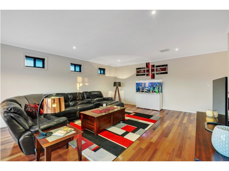 14 Corrimal Avenue, Noarlunga Downs SA 5168