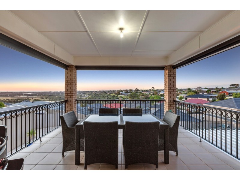 14 Corrimal Avenue, Noarlunga Downs SA 5168