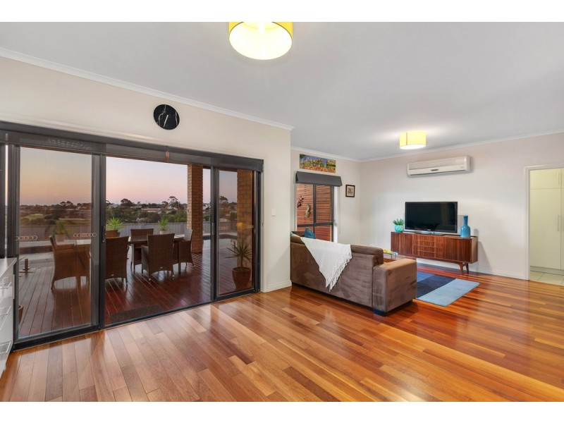 14 Corrimal Avenue, Noarlunga Downs SA 5168