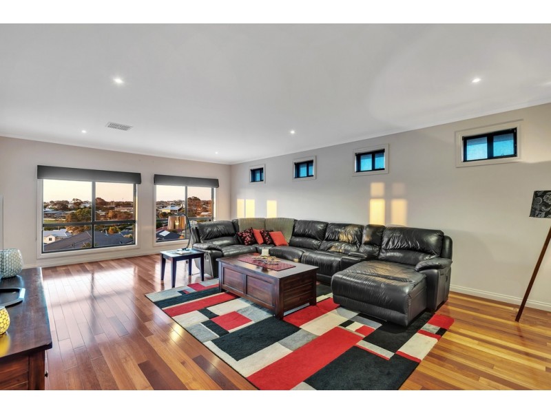 14 Corrimal Avenue, Noarlunga Downs SA 5168