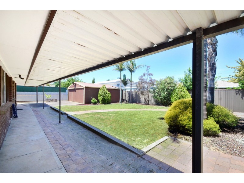 6 Solomon Court, Morphett Vale SA 5162