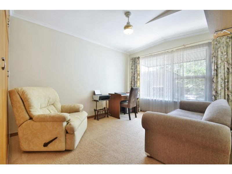 8 Wakefield Avenue, Morphett Vale SA 5162