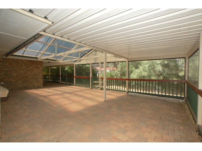 42 Alison Drive, Happy Valley SA 5159