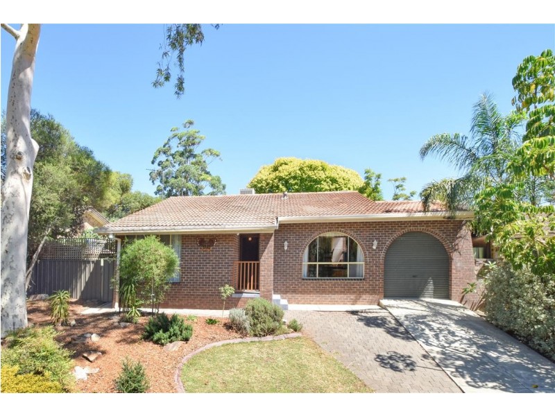 7 Fountain Valley Drive, Happy Valley SA 5159