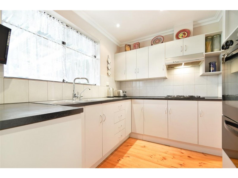 7 Fountain Valley Drive, Happy Valley SA 5159