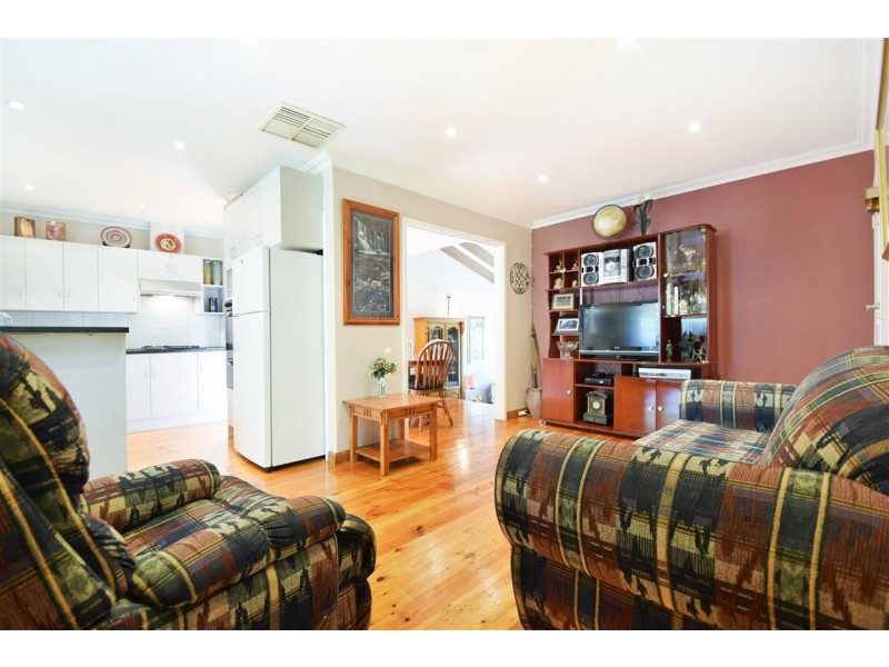 7 Fountain Valley Drive, Happy Valley SA 5159