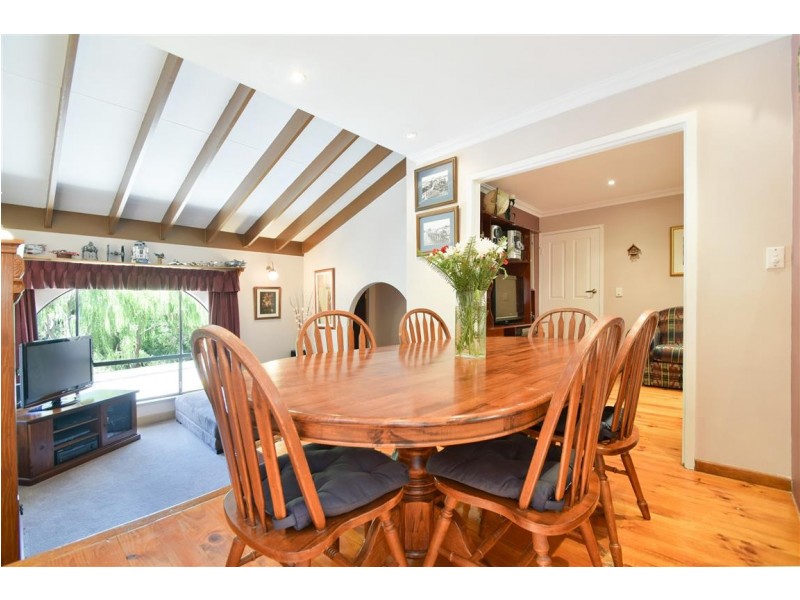 7 Fountain Valley Drive, Happy Valley SA 5159