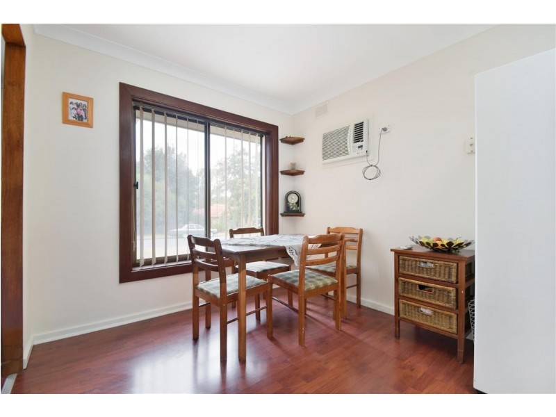 11 Susan Road, Hackham SA 5163