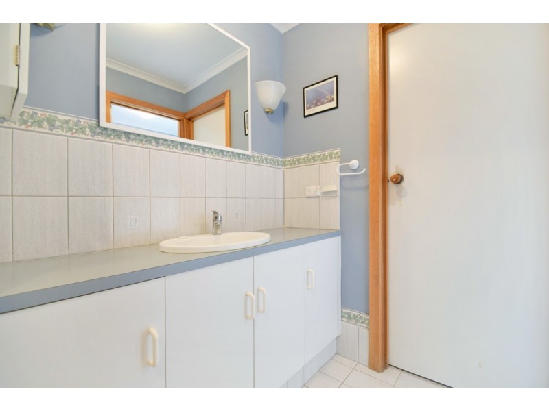 6 Marina Court, Hallett Cove SA 5158