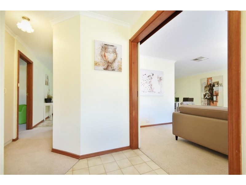 44 Emerald Street, Flagstaff Hill SA 5159