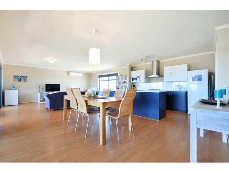23 Whinnerah Avenue, Aldinga Beach SA 5173