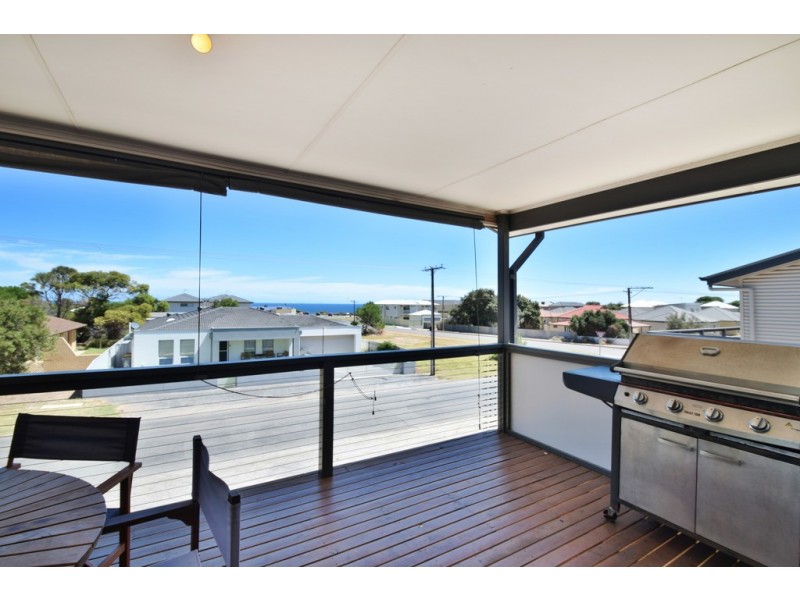 23 Whinnerah Avenue, Aldinga Beach SA 5173