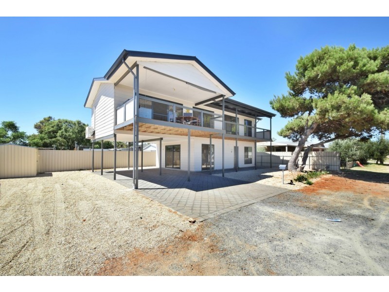 23 Whinnerah Avenue, Aldinga Beach SA 5173