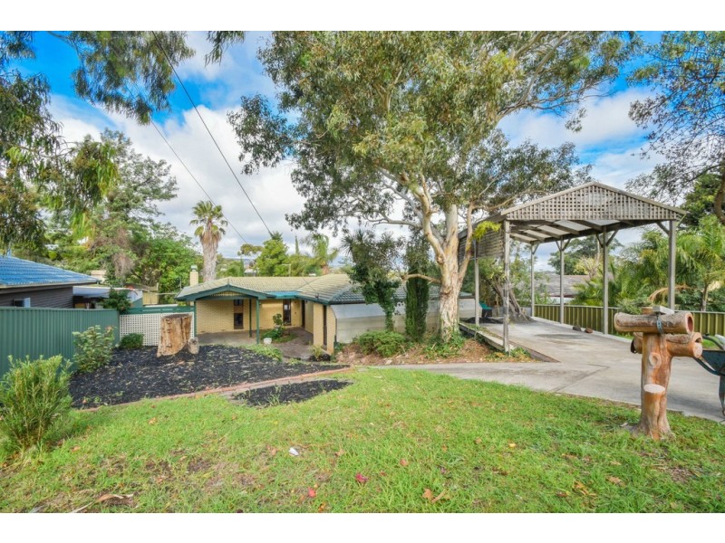 33 McClure Avenue, Reynella East SA 5161