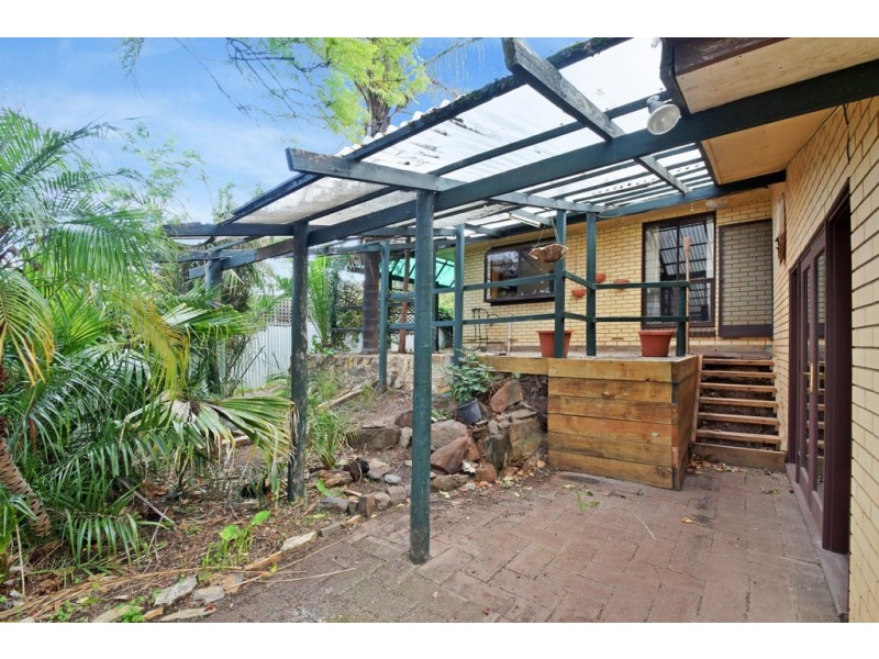 33 McClure Avenue, Reynella East SA 5161