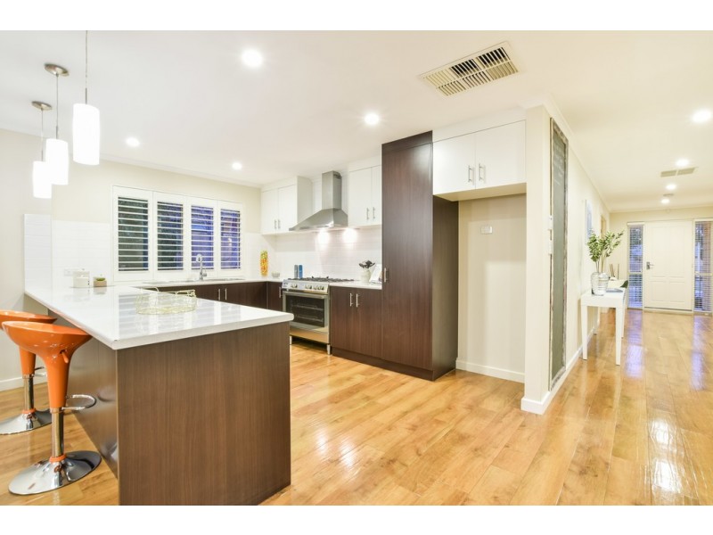 729 Grand Blvd, Seaford Meadows SA 5169