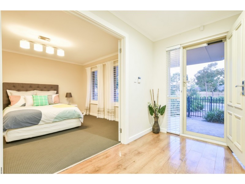 729 Grand Blvd, Seaford Meadows SA 5169