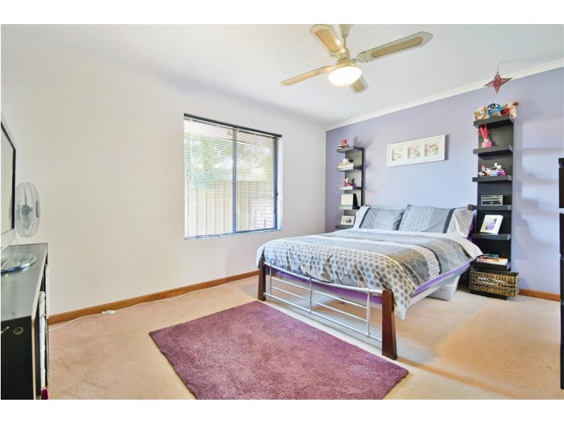 18 Rudge Close, Happy Valley SA 5159
