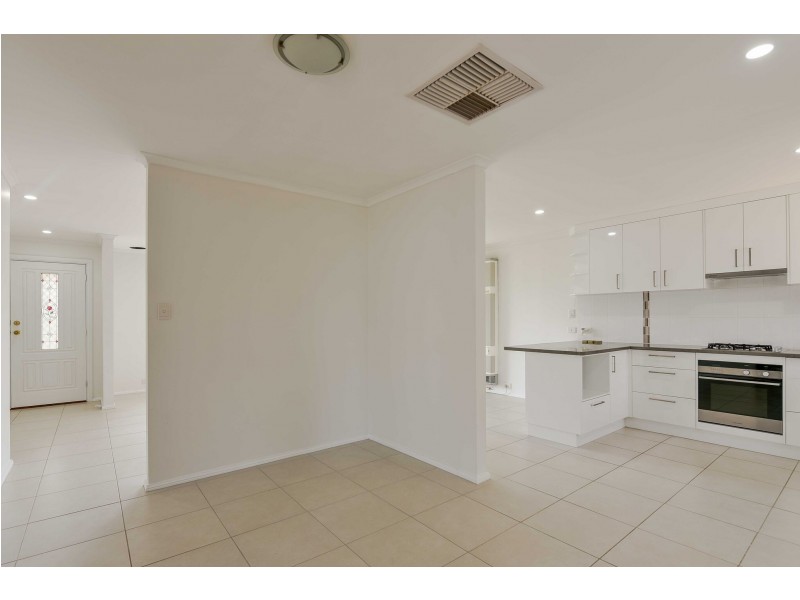 28 Carson Street, Parafield Gardens SA 5107