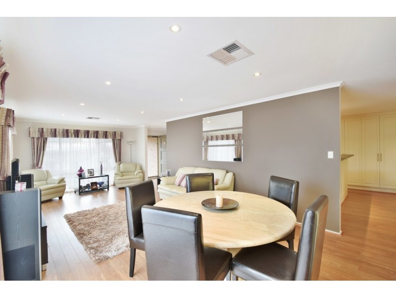 3 Harriet Street, Woodcroft SA 5162