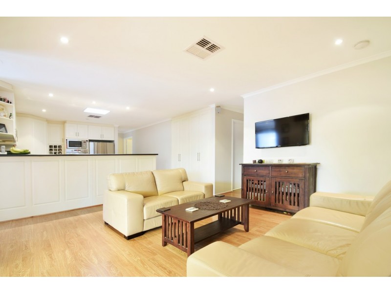 3 Harriet Street, Woodcroft SA 5162