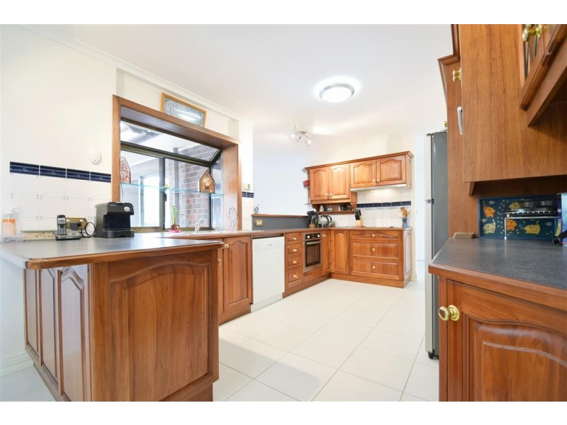 63 Oakridge Rise, Huntfield Heights SA 5163