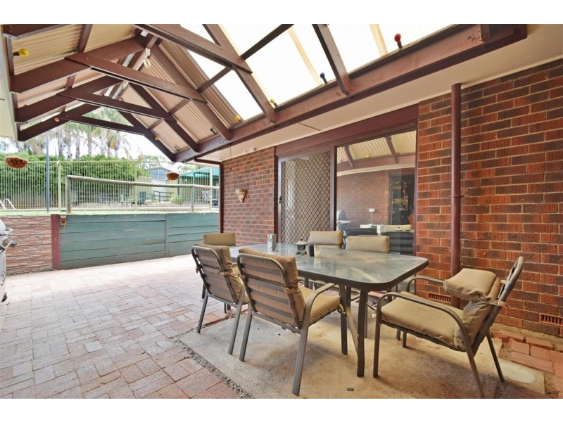 63 Oakridge Rise, Huntfield Heights SA 5163