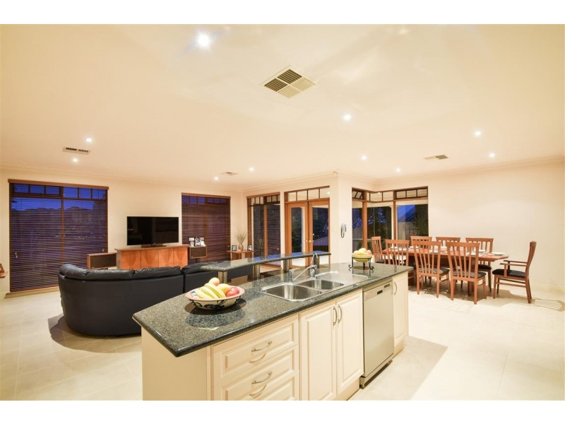 4 Bluegum Court, Flagstaff Hill SA 5159