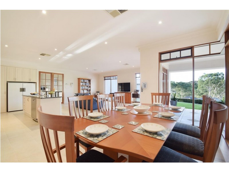 4 Bluegum Court, Flagstaff Hill SA 5159