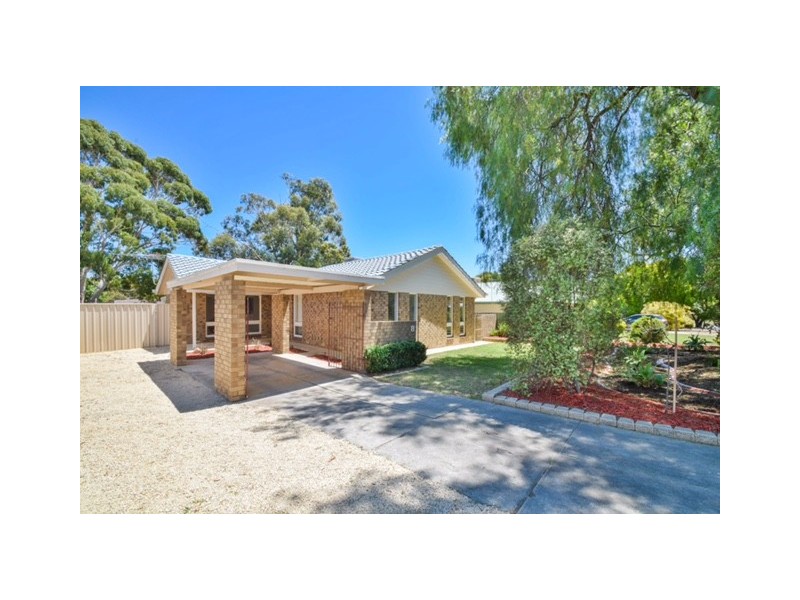 8 Liza Road, Happy Valley SA 5159