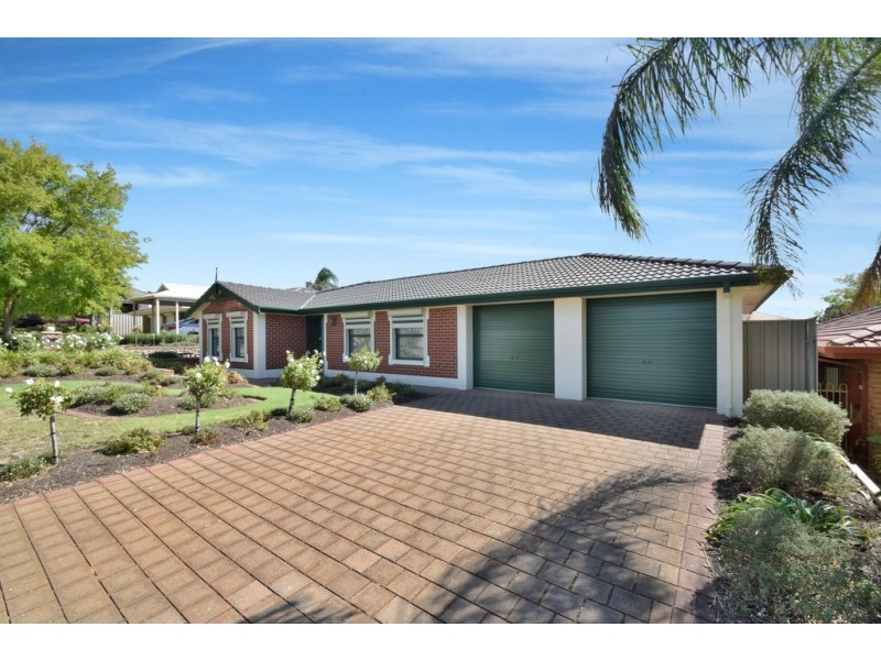 13 Paignton Close, Moana SA 5169