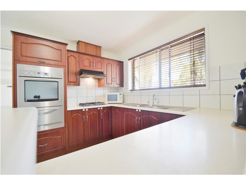 4 Jacqueline Avenue, Woodcroft SA 5162